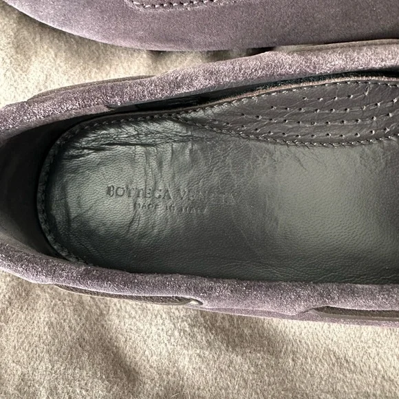 Bottega Veneta Purple Intrecciato Suede Driving Loafers
Size 37 - Picture 4 of 5